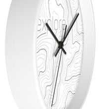 Carica l'immagine nel visualizzatore di Gallery, "Explore" Wall Clock