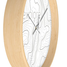 Carica l'immagine nel visualizzatore di Gallery, "Explore" Wall Clock