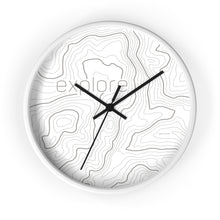 Carica l'immagine nel visualizzatore di Gallery, "Explore" Wall Clock
