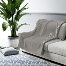 Carica l'immagine nel visualizzatore di Gallery, "Be Still" Sherpa Fleece Blanket
