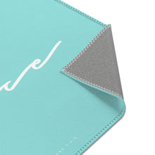 Cargar imagen en el visor de la galería, "Grace" Area Rug
