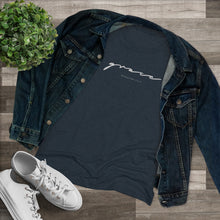Laden Sie das Bild in den Galerie-Viewer, "Grace" Women's Soft Tri-Blend Tee
